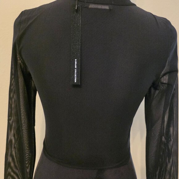 Women's sheer long sleeve crop-top blouse from the B Sharp Collection. Size S. - Picture 2 of 8